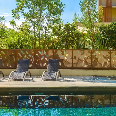 Lagrange Millenaire Aparthotel
