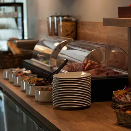 Lagrange Millénaire 3*