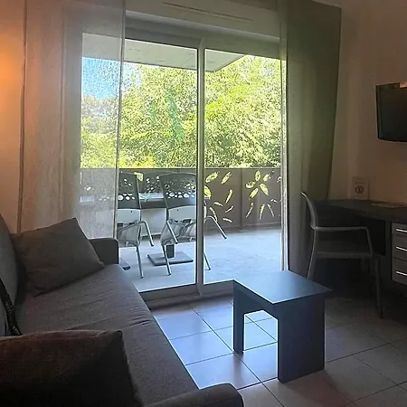Lagrange Millenaire Ξενοδοχείο με διαμερίσματα